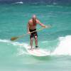 Arjen stand up paddlesurfing @ de Action Beach Silver Rock Barbados